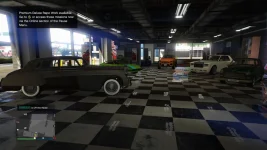 Машины в автосалоне Dexuxe Motorsports.webp